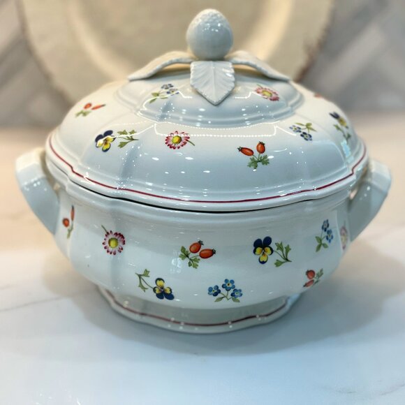 Villeroy & Boch Other - Villeroy and Boch Petite Fleur Covered Serving Dish